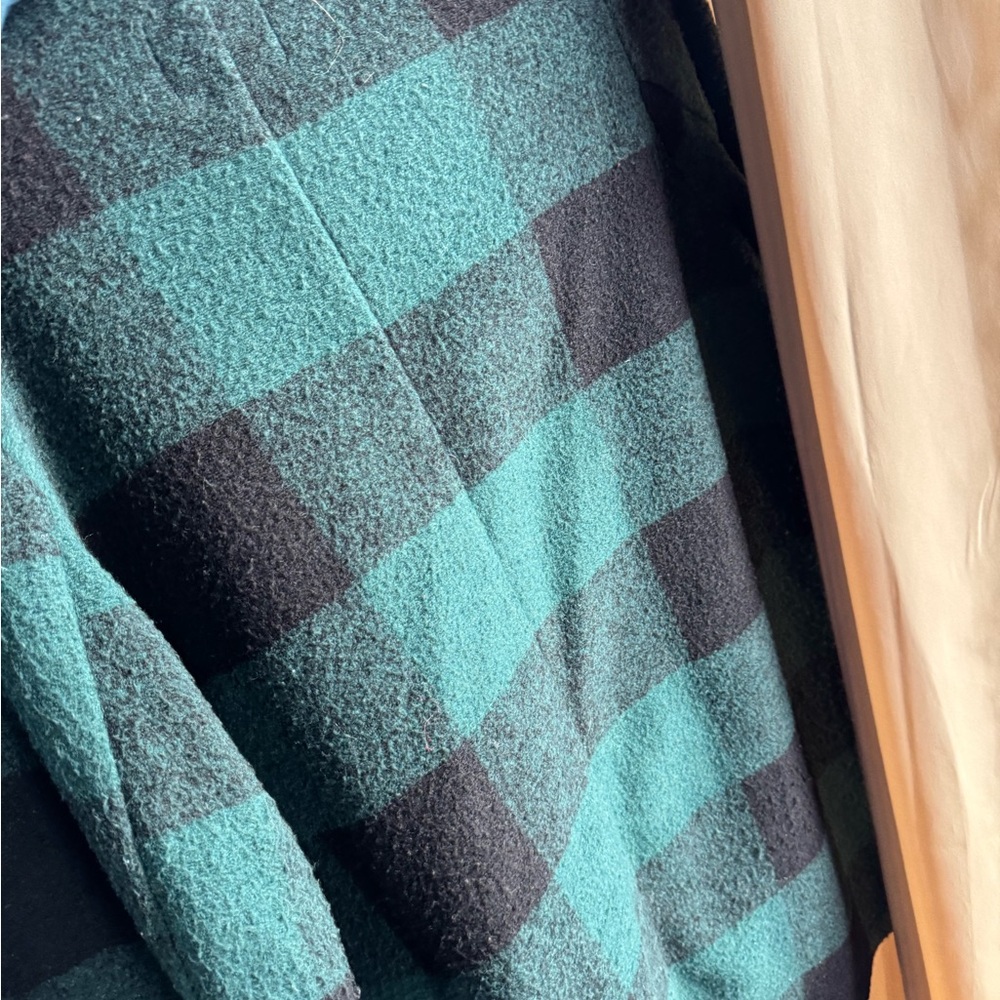 Old navy women’s Teal and Black Checkered Coat
